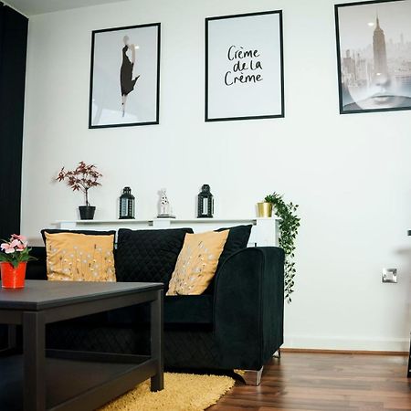 Penthouse - Amazing City Skyline Views - Balcony - Free Extra 2 Hours - Free Parking - Utilita Arena - Bullring Shopping - New St Station- Super King Size Bed Birmingham Eksteriør billede