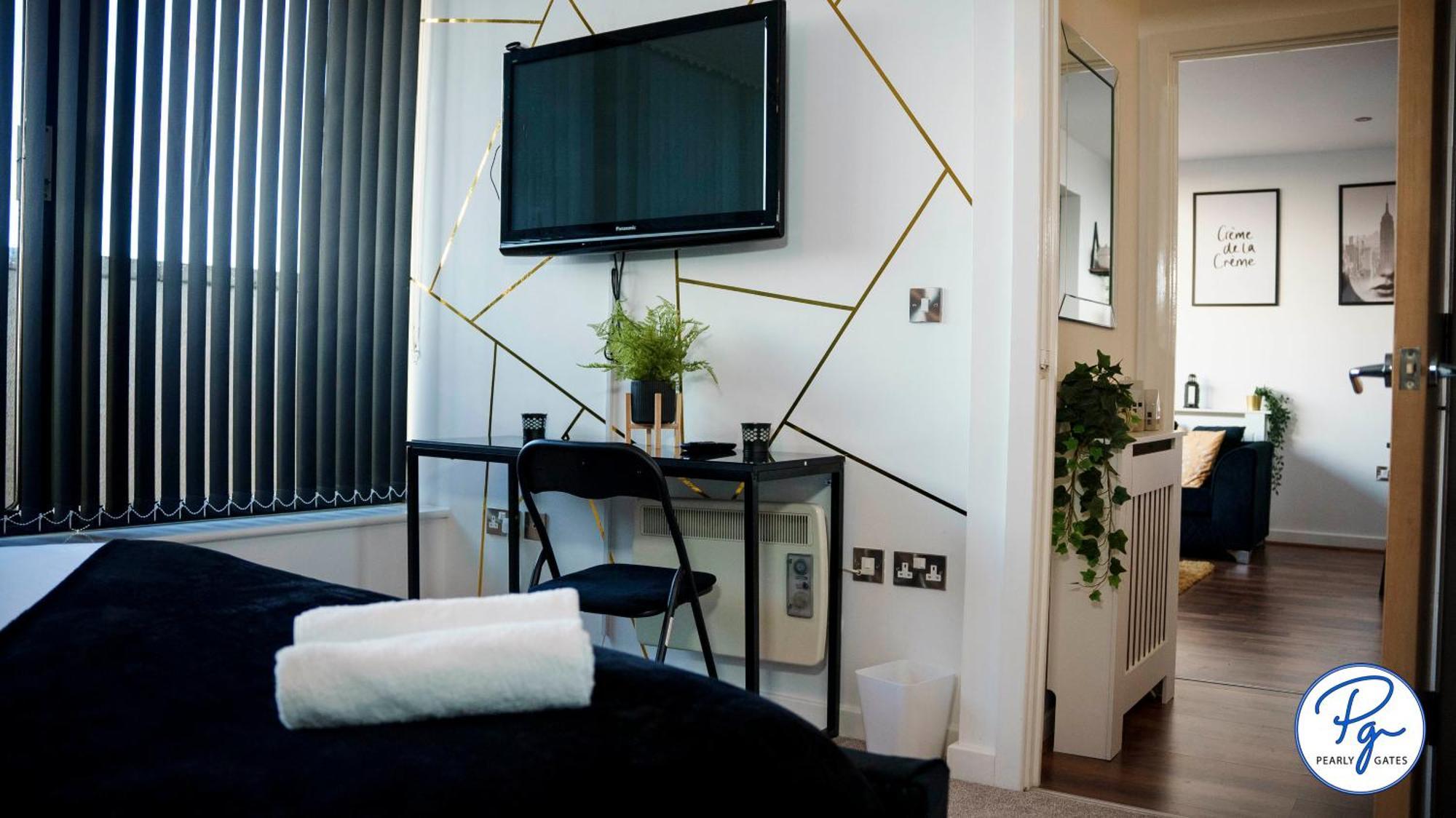 Penthouse - Amazing City Skyline Views - Balcony - Free Extra 2 Hours - Free Parking - Utilita Arena - Bullring Shopping - New St Station- Super King Size Bed Birmingham Eksteriør billede